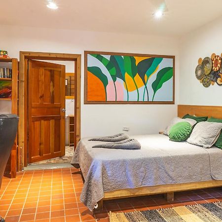 Tropicalarts Resort&Studios Bocas del Toro Exterior photo